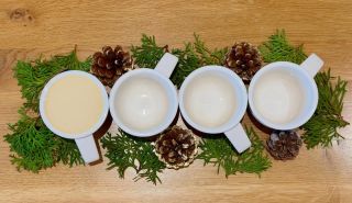 Milý přátelé, přejeme Vám krásnou první adventní neděli🕯🎄Tým CAFÉ CASSIS☕️🥰